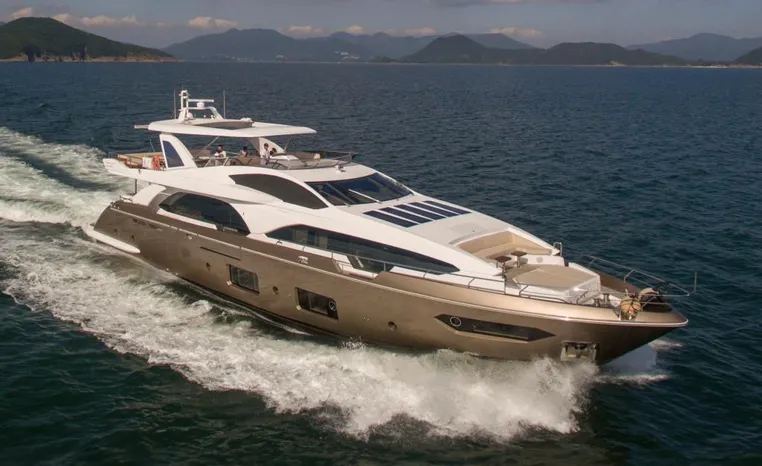 AZIMUT GRANDE 100