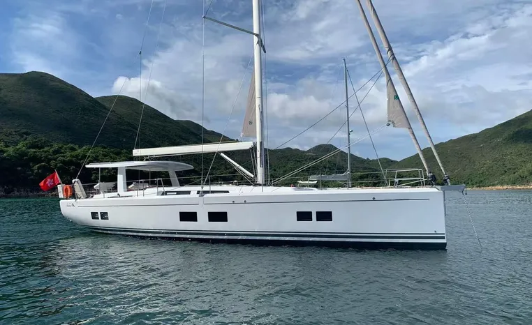 HANSE 548