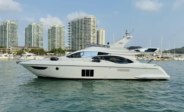 AZIMUT 58