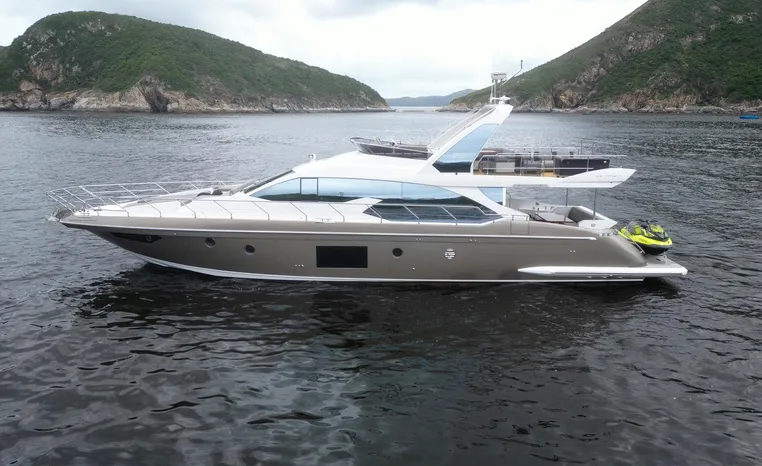 AZIMUT 66